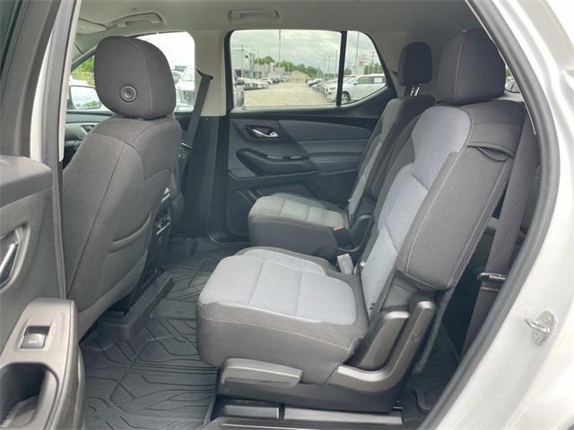 used 2021 Chevrolet Traverse car, priced at $27,728