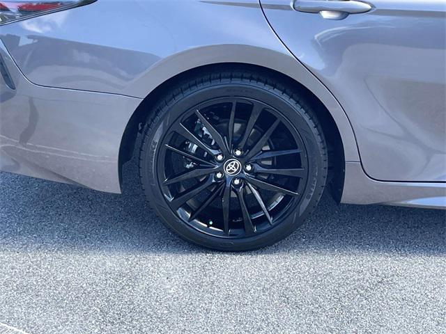 used 2021 Toyota Camry Hybrid car, priced at $23,451