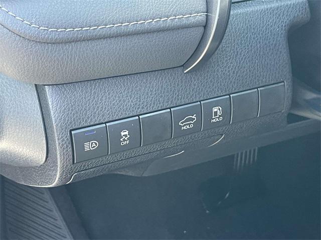 used 2021 Toyota Camry Hybrid car, priced at $23,451