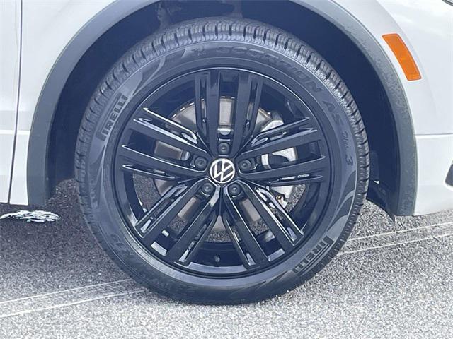 used 2022 Volkswagen Tiguan car, priced at $23,734