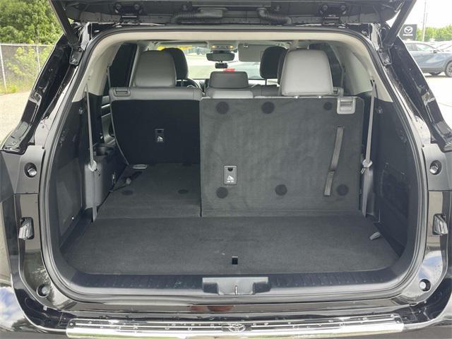 used 2021 Toyota Highlander Hybrid car, priced at $41,987