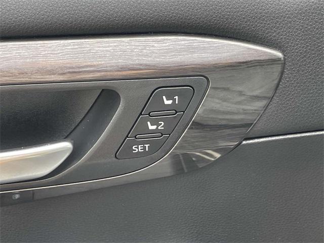 used 2021 Toyota Highlander Hybrid car, priced at $41,987