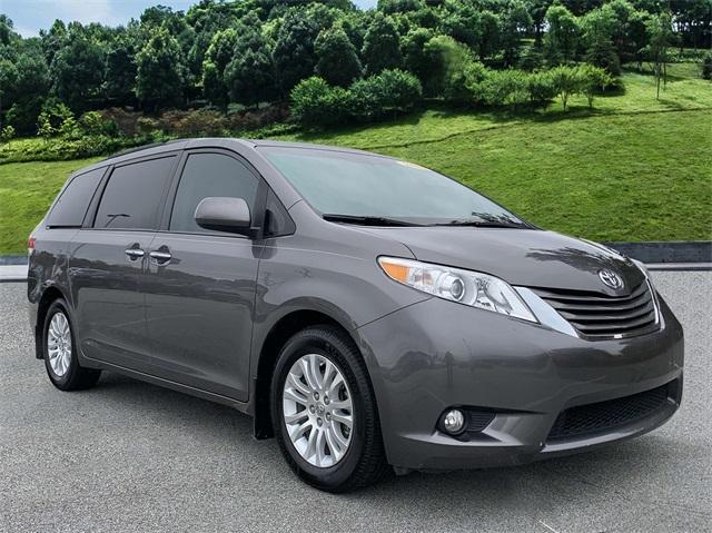 used 2011 Toyota Sienna car, priced at $11,387