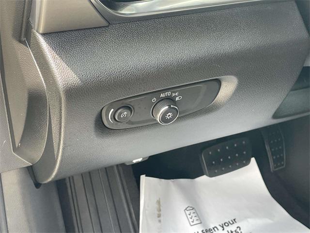 used 2020 Chevrolet Traverse car, priced at $20,928