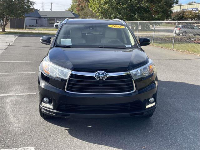 used 2015 Toyota Highlander car, priced at $15,900