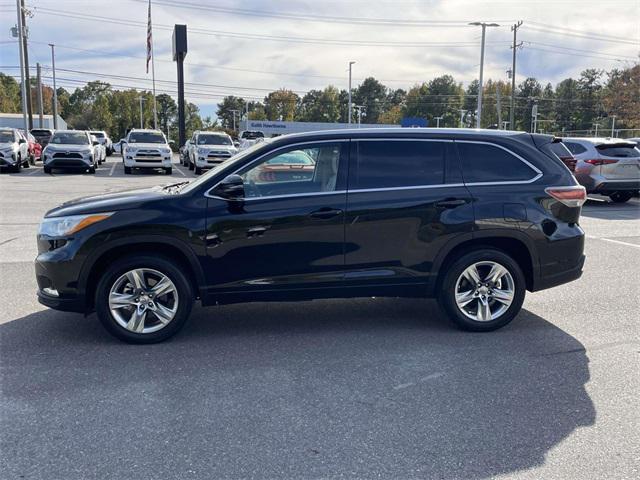 used 2015 Toyota Highlander car, priced at $15,900