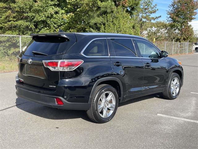 used 2015 Toyota Highlander car, priced at $15,900