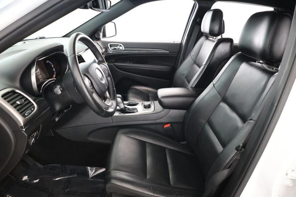 used 2019 Jeep Grand Cherokee car, priced at $16,095