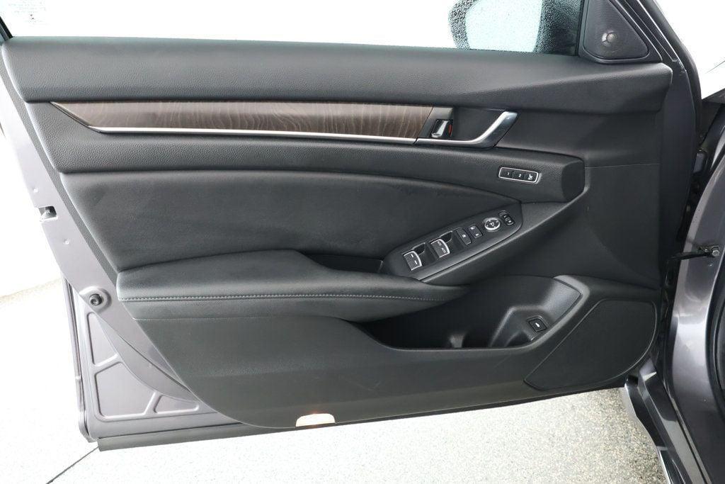 used 2019 Honda Accord Hybrid car, priced at $19,295