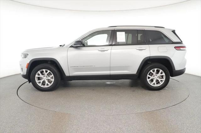 used 2022 Jeep Grand Cherokee car, priced at $31,495