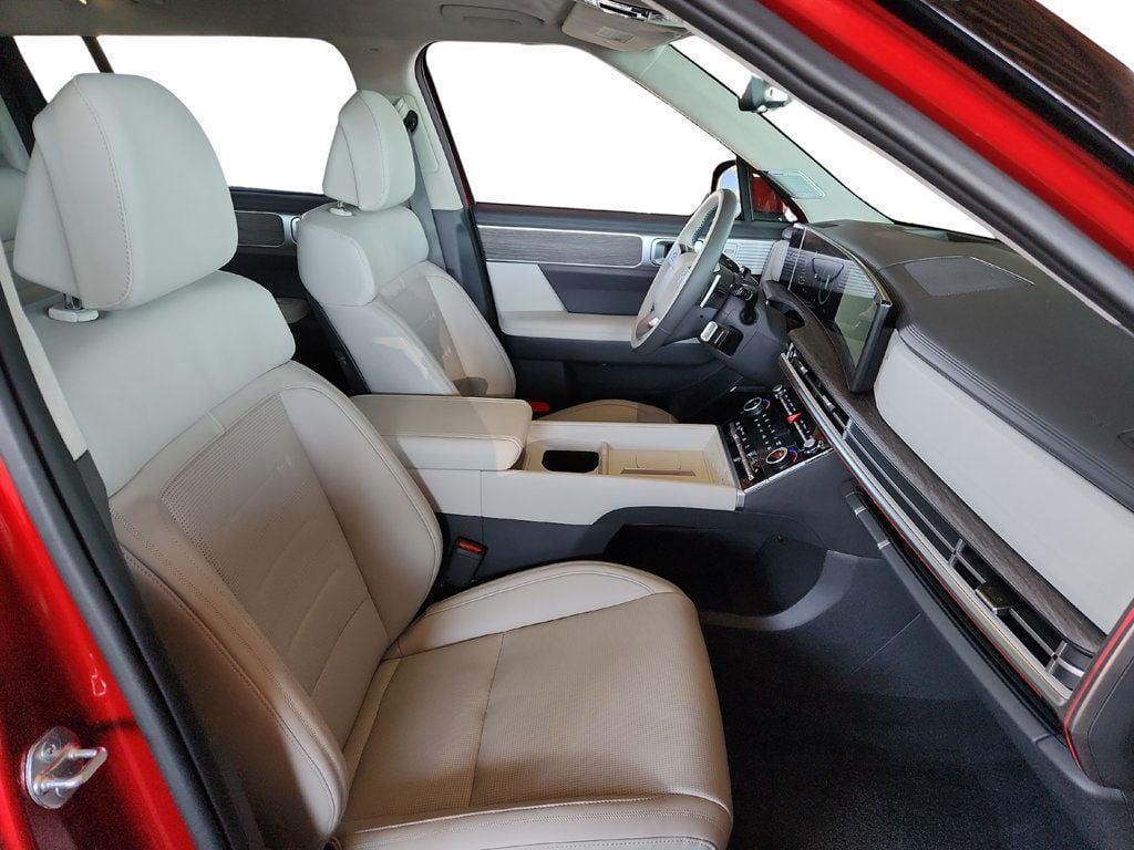 used 2025 Hyundai Santa Fe car, priced at $41,295