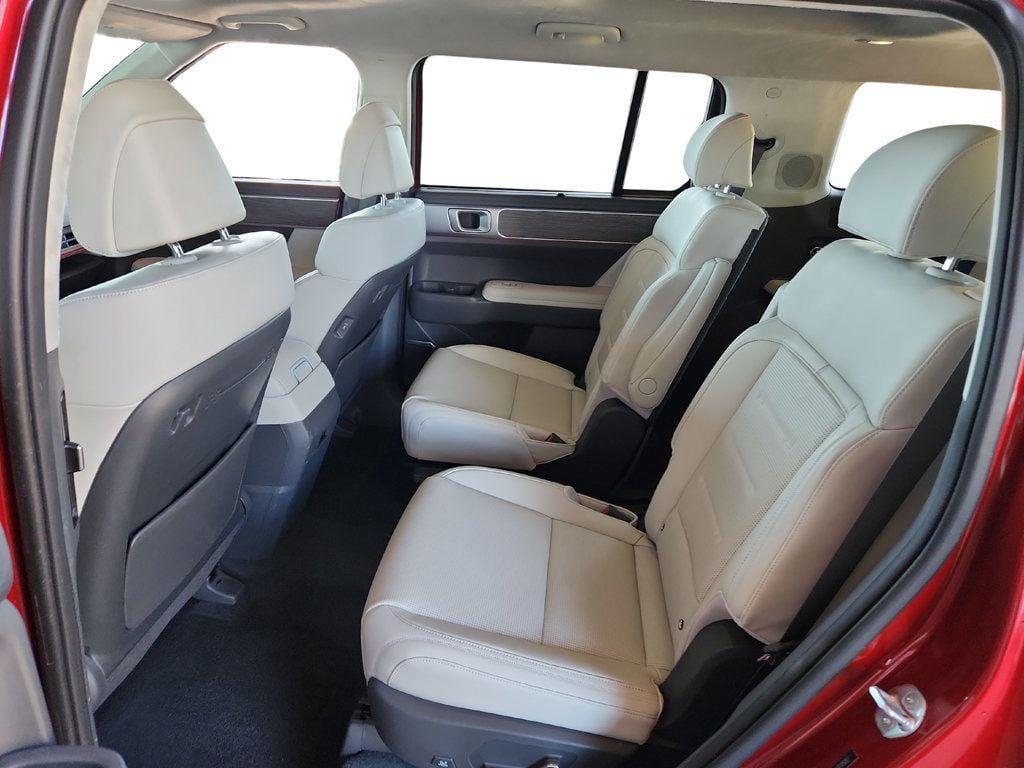 used 2025 Hyundai Santa Fe car, priced at $41,295