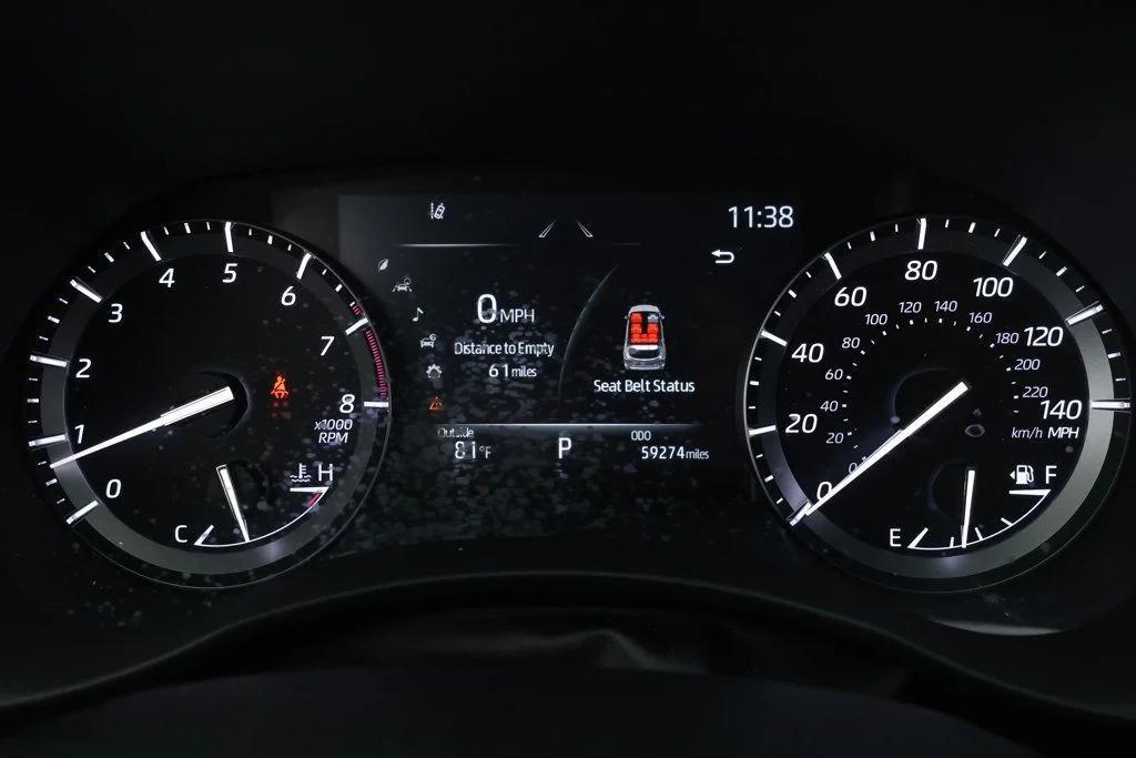used 2021 Toyota Highlander car, priced at $35,995