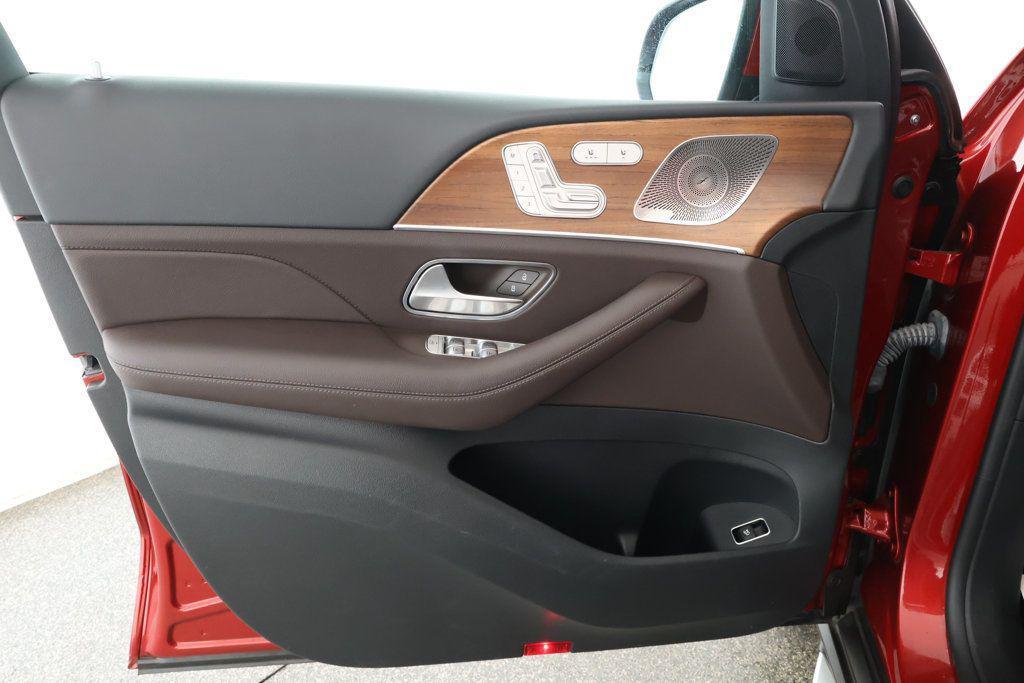 used 2022 Mercedes-Benz GLE 350 car, priced at $43,995