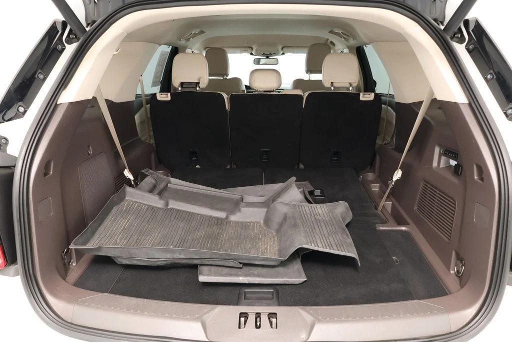 used 2022 Ford Explorer car, priced at $32,995