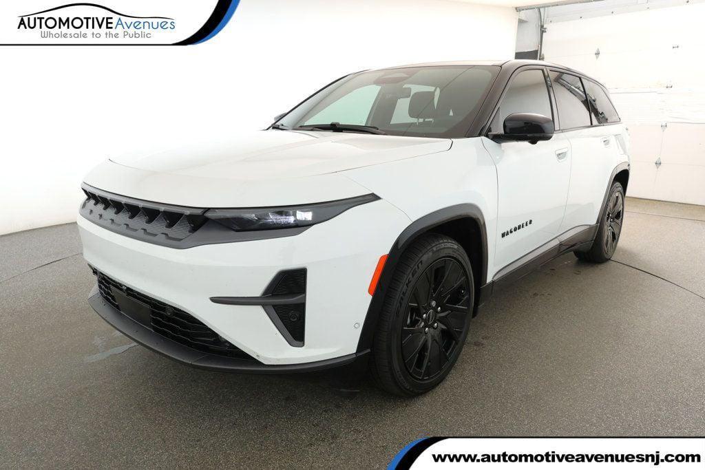 used 2024 Jeep Wagoneer S car, priced at $44,995