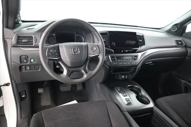 used 2022 Honda Pilot car, priced at $27,995