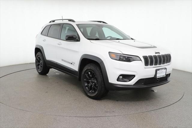 used 2022 Jeep Cherokee car, priced at $24,195