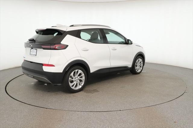 used 2022 Chevrolet Bolt EUV car, priced at $16,995