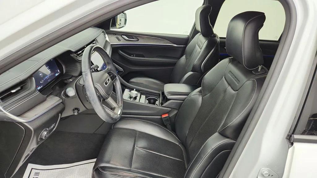 used 2022 Jeep Grand Cherokee L car, priced at $30,995