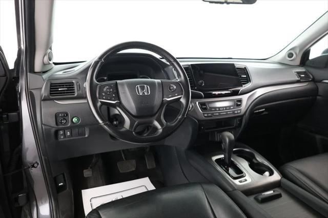 used 2020 Honda Pilot car, priced at $25,995