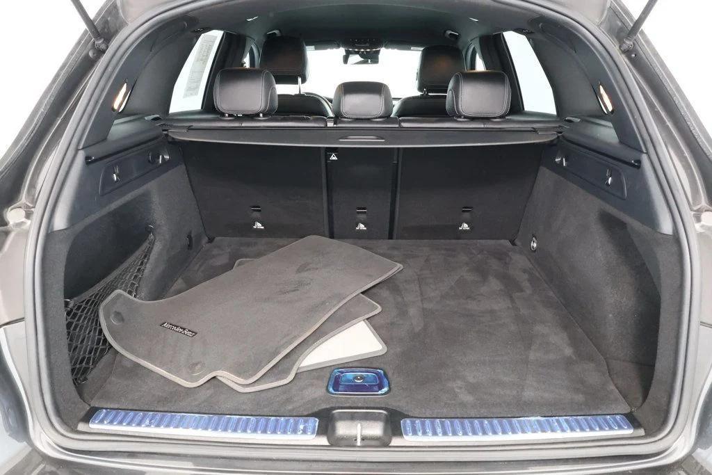 used 2022 Mercedes-Benz GLC 300 car, priced at $29,995
