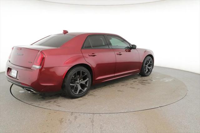 used 2022 Chrysler 300 car, priced at $18,995