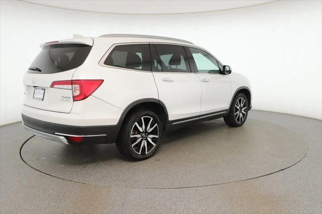 used 2021 Honda Pilot car, priced at $31,995