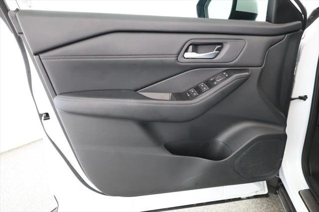 used 2024 Nissan Rogue car, priced at $27,995