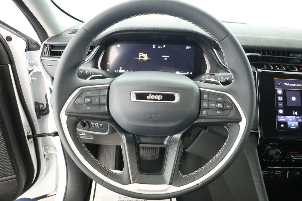 used 2023 Jeep Grand Cherokee car, priced at $27,995