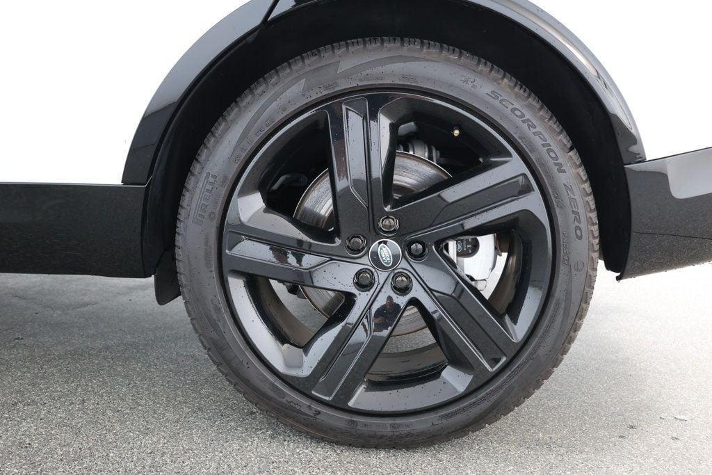 used 2023 Land Rover Discovery car, priced at $47,495