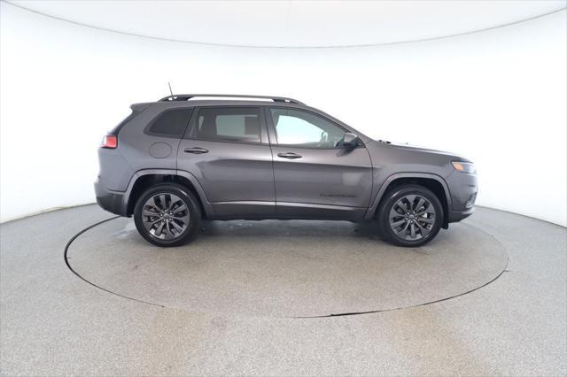 used 2021 Jeep Cherokee car, priced at $21,995