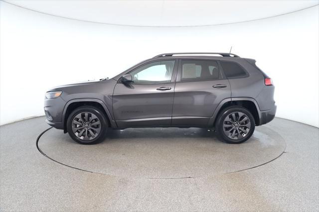 used 2021 Jeep Cherokee car, priced at $21,995