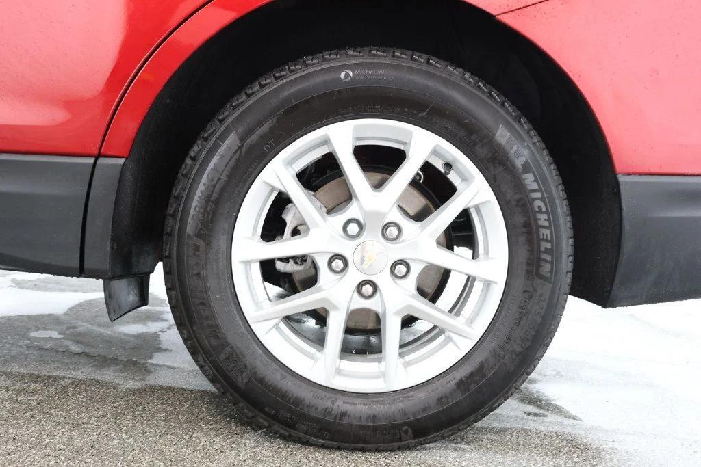 used 2024 Chevrolet Equinox car, priced at $20,995