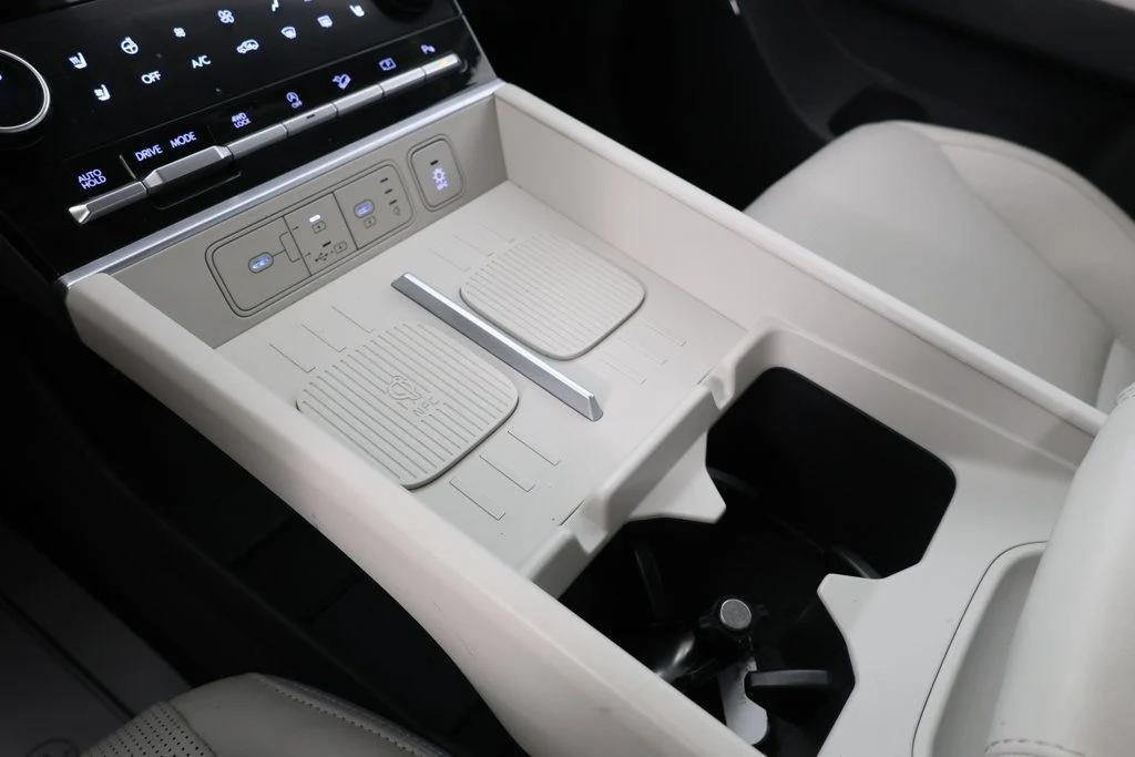 used 2024 Hyundai Santa Fe car, priced at $32,295