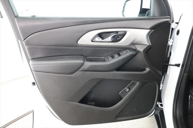 used 2021 Chevrolet Traverse car, priced at $21,495