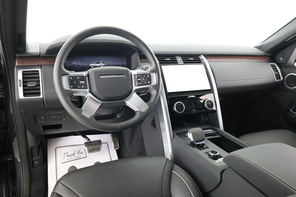 used 2024 Land Rover Discovery car, priced at $47,495