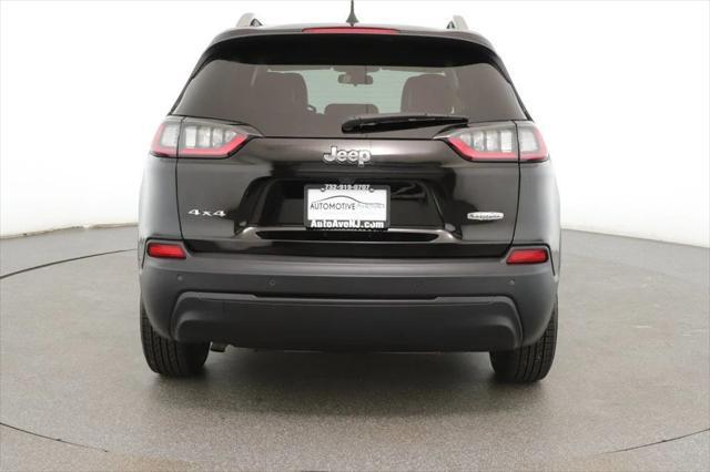 used 2019 Jeep Cherokee car, priced at $13,995