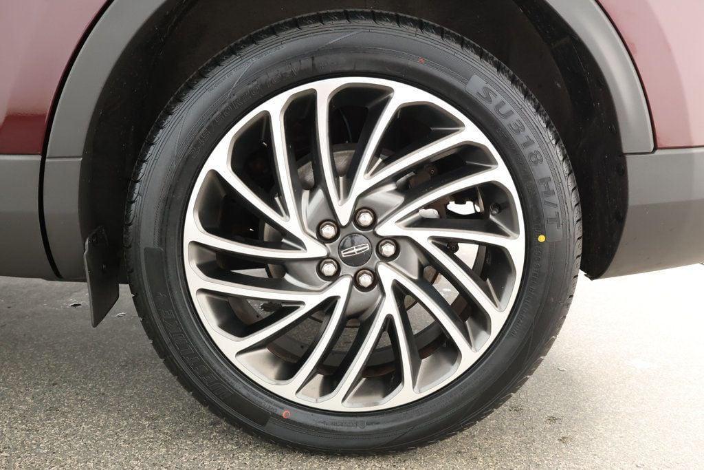 used 2020 Lincoln Nautilus car, priced at $23,495