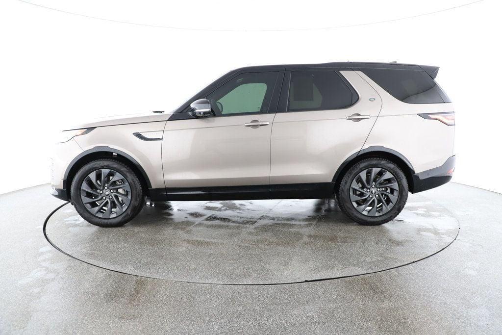 used 2023 Land Rover Discovery car, priced at $36,995