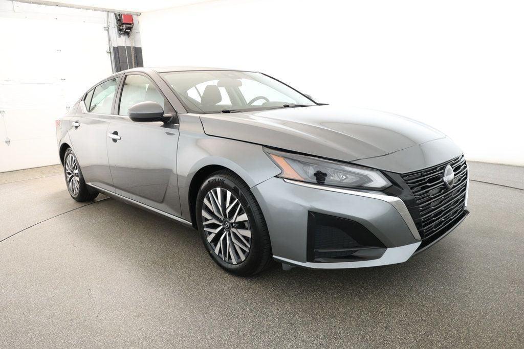 used 2023 Nissan Altima car, priced at $17,295