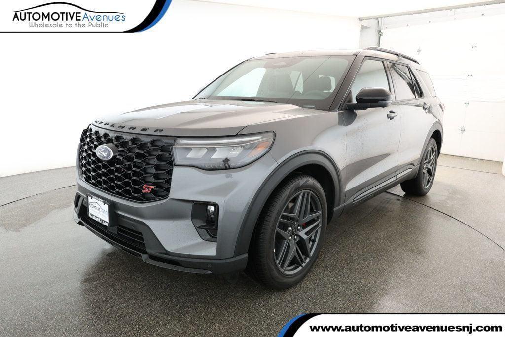 used 2025 Ford Explorer car, priced at $52,995