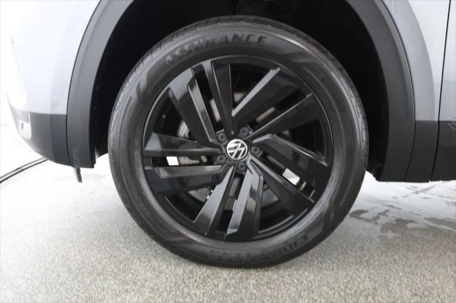 used 2022 Volkswagen Atlas Cross Sport car, priced at $26,495