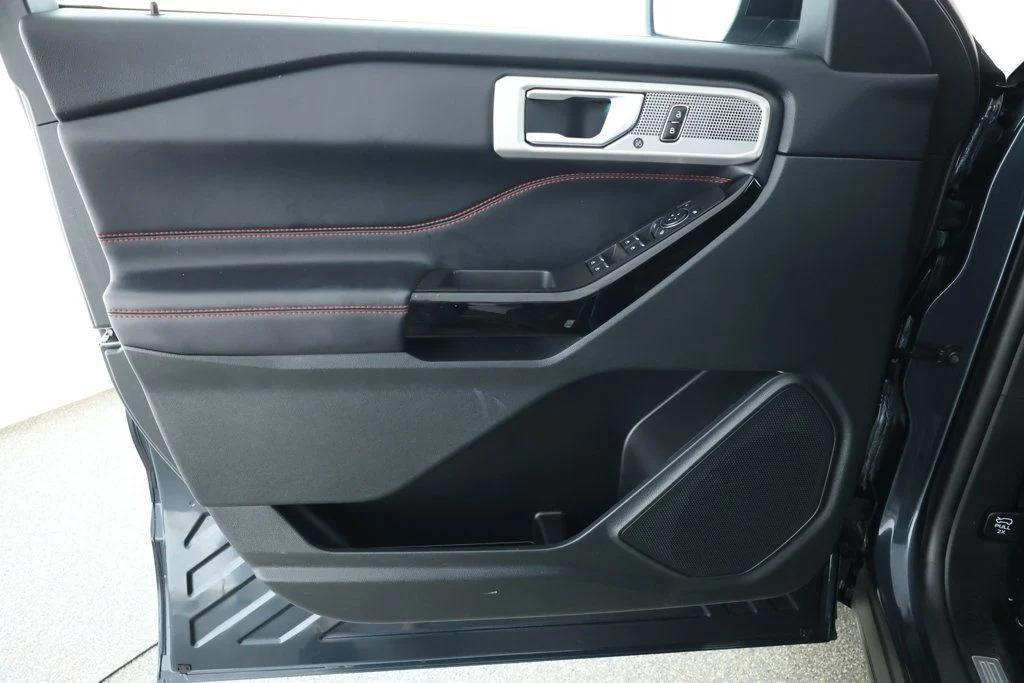 used 2023 Ford Explorer car, priced at $33,995