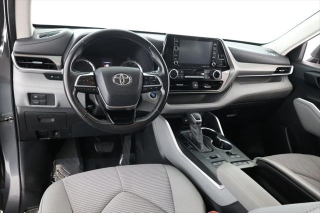 used 2021 Toyota Highlander car, priced at $27,595