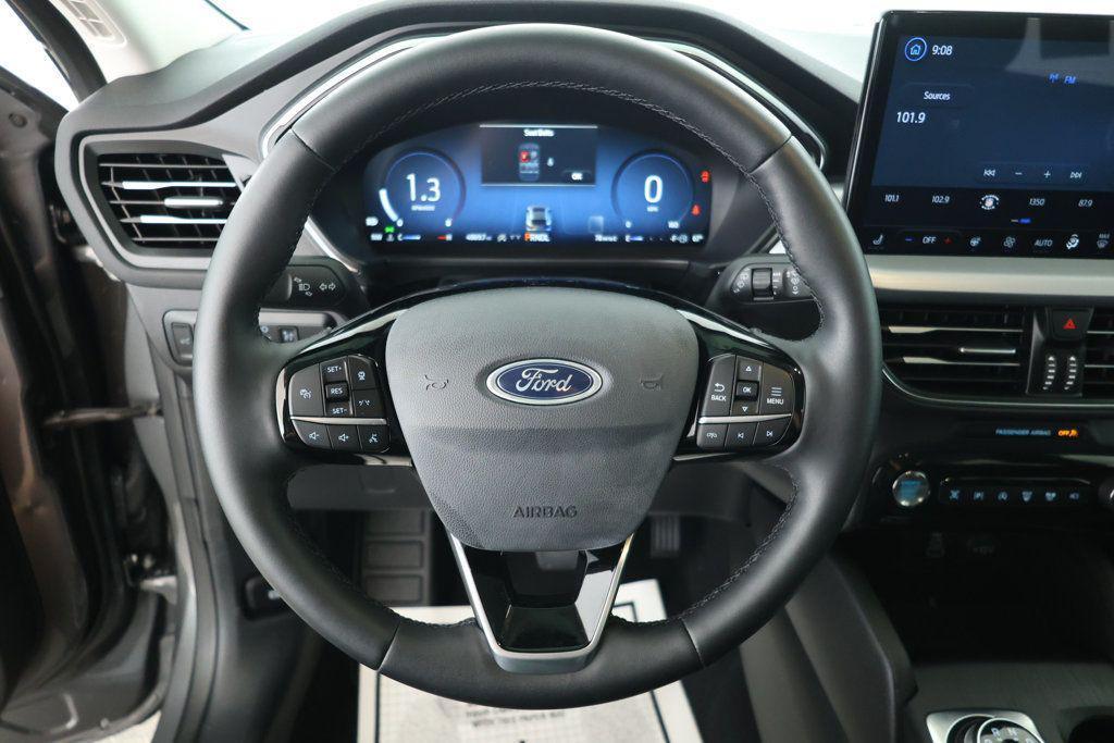 used 2024 Ford Escape car, priced at $28,995