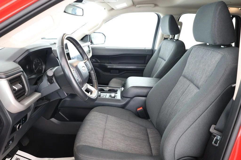 used 2024 Ford Expedition car, priced at $42,995