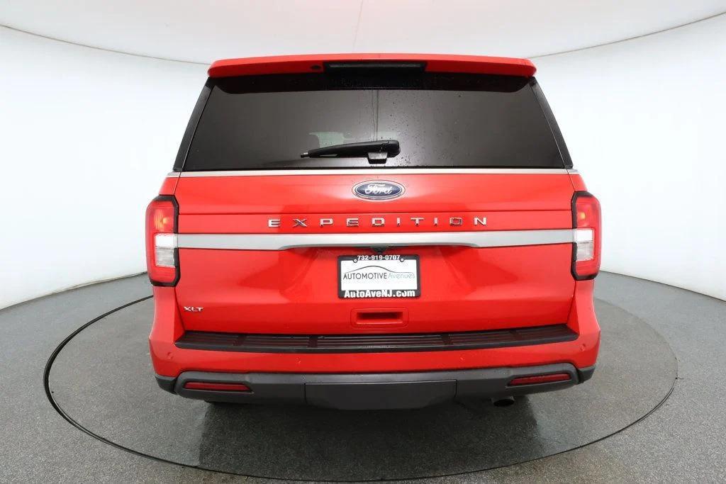 used 2024 Ford Expedition car, priced at $42,995