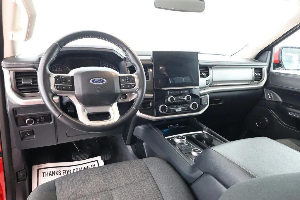 used 2024 Ford Expedition car, priced at $42,995