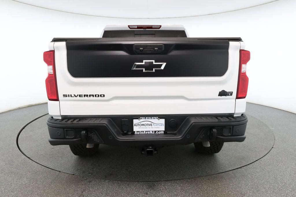 used 2024 Chevrolet Silverado 1500 car, priced at $65,995